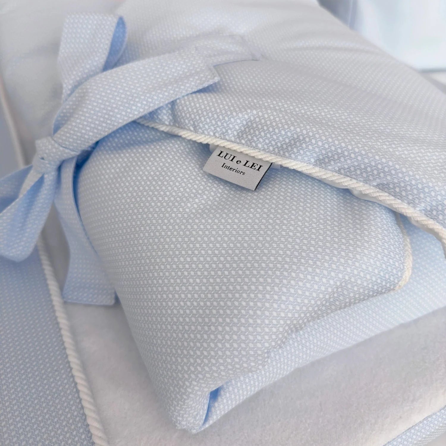 Babyhörnchen ELEGANCE hypnotic hellblau