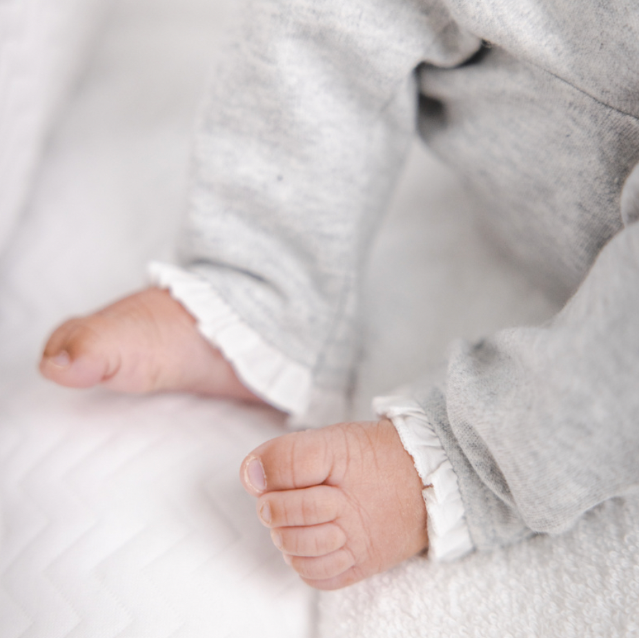 Baby Set mit Rüschen Light Grey