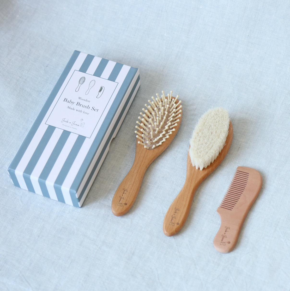 Baby Haarbürsten Set aus Holz