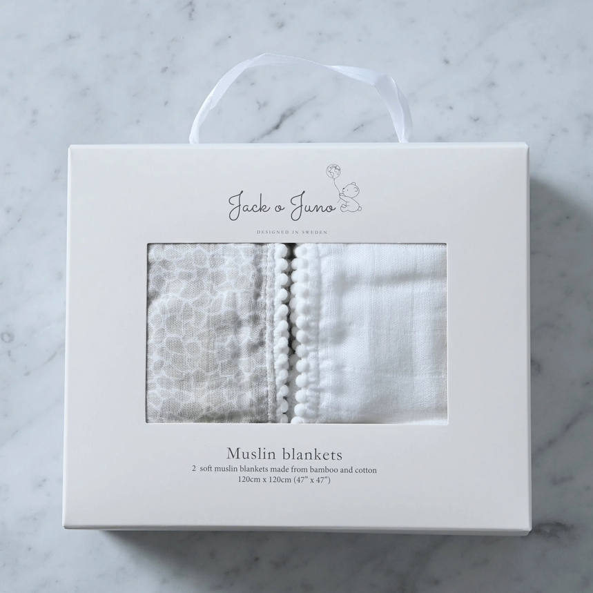 Pucktuch Set Pom Pom aus aus Bio-Baumwolle & Bambus pearl & giraffe grey