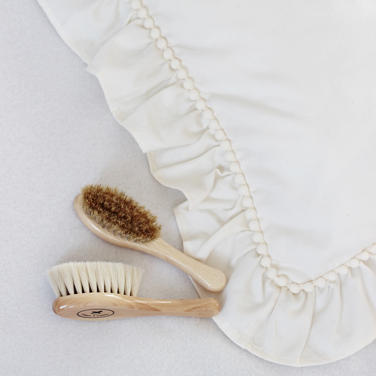Dekokissen BOHO mit Rüsche vanille
