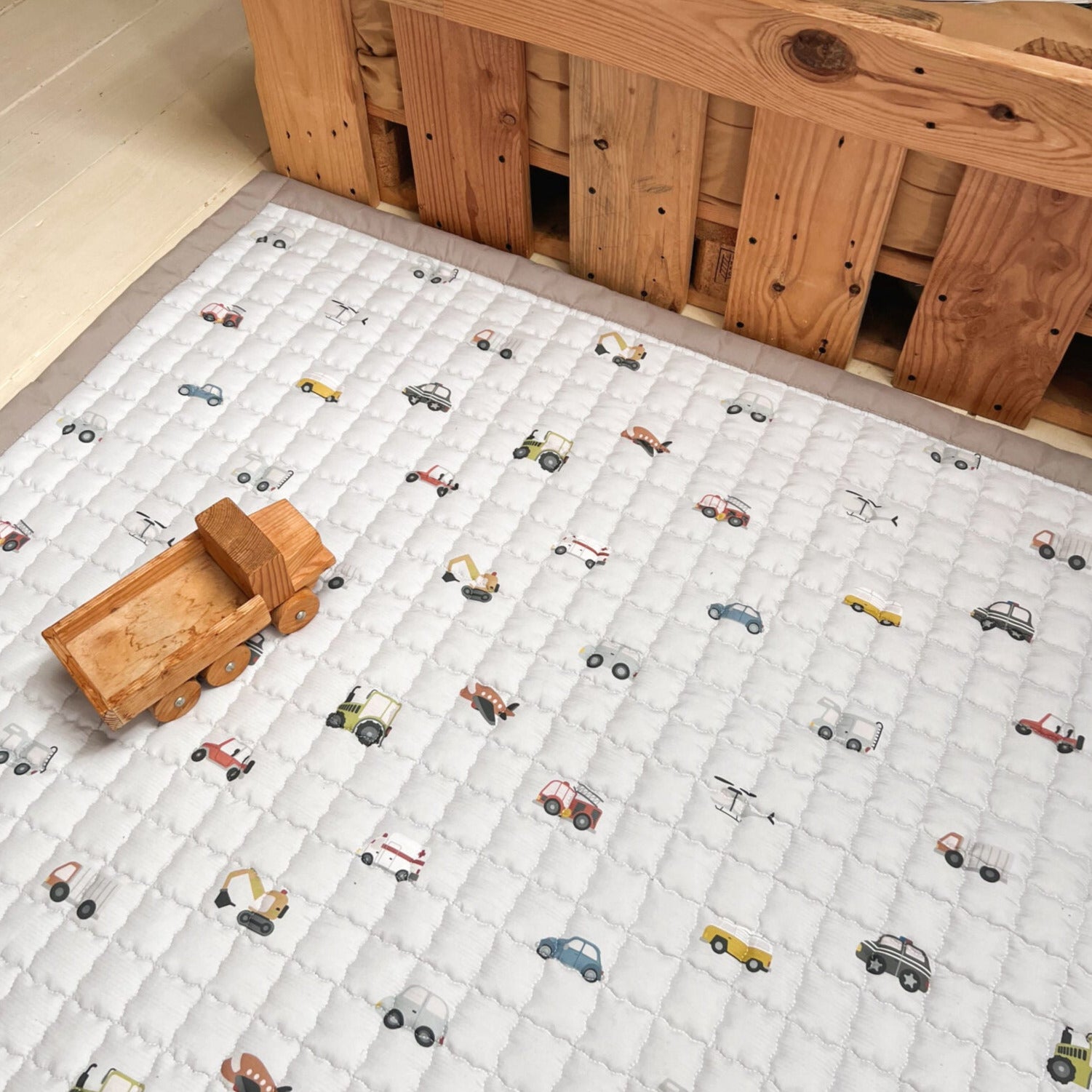 Krabbelmatte / Spielmatte On the road