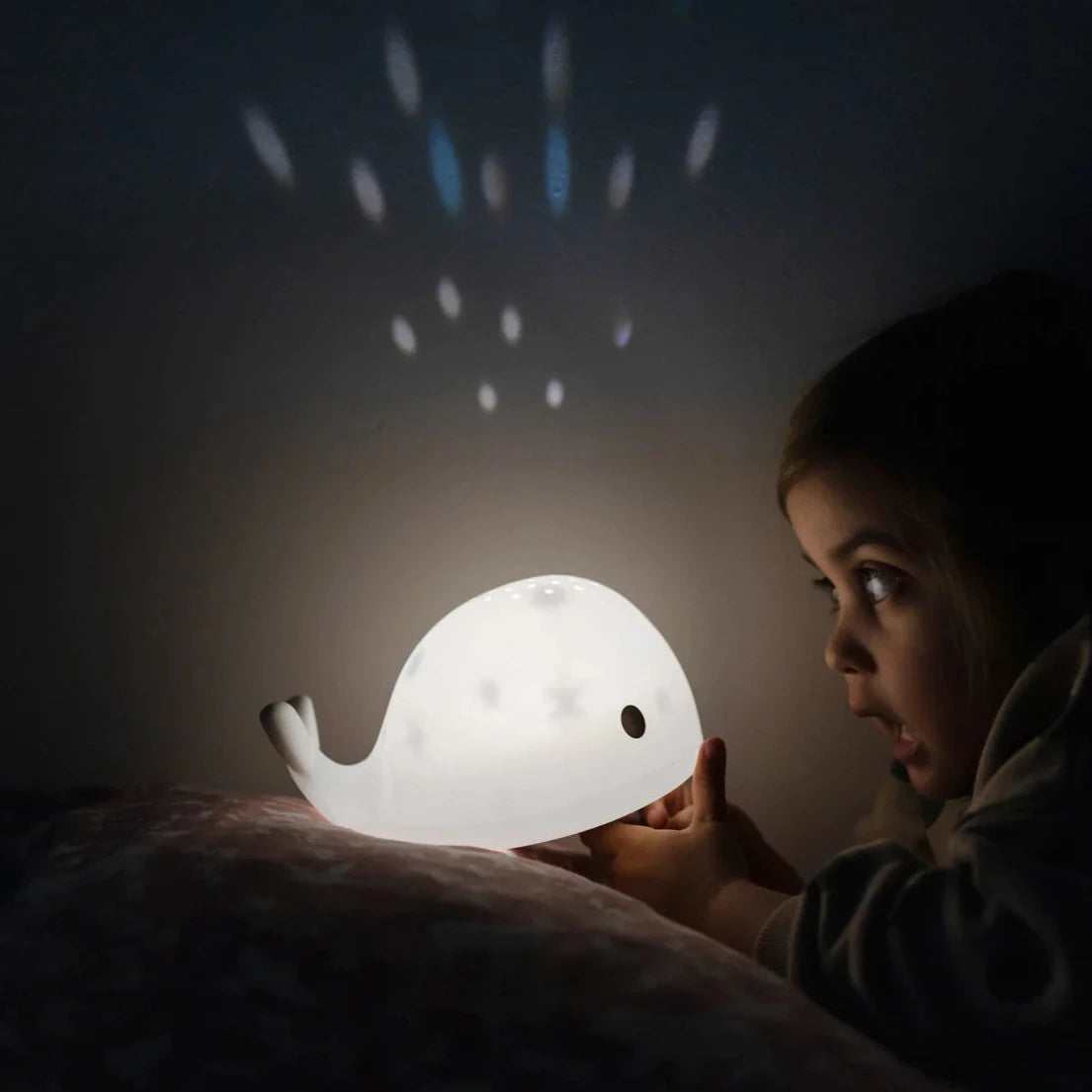 Nachtlicht Moby Wal mit Projektor von Flow Amsterdam