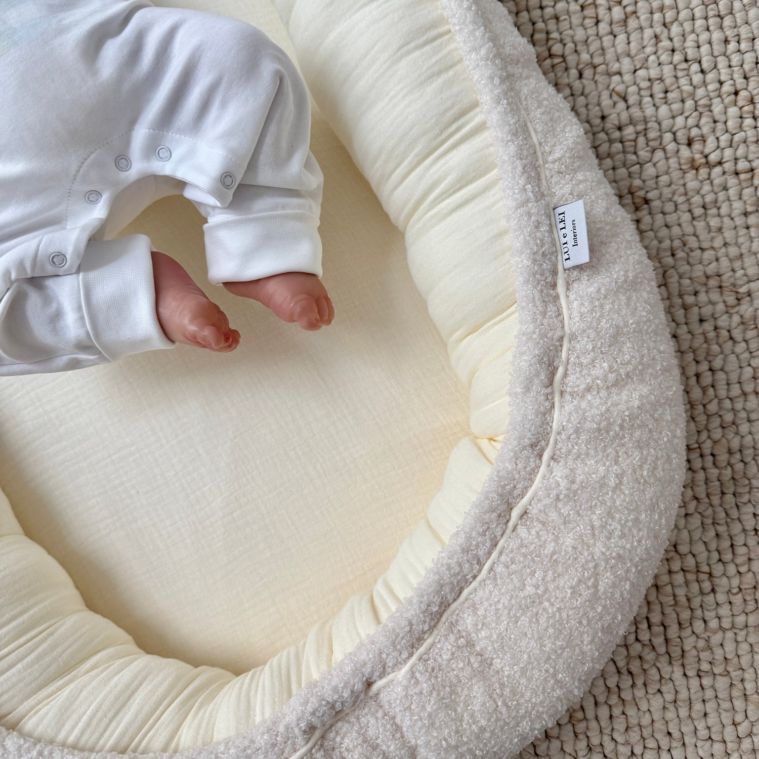 Babynest "Love You" Boucle vanille & organische Baumwolle