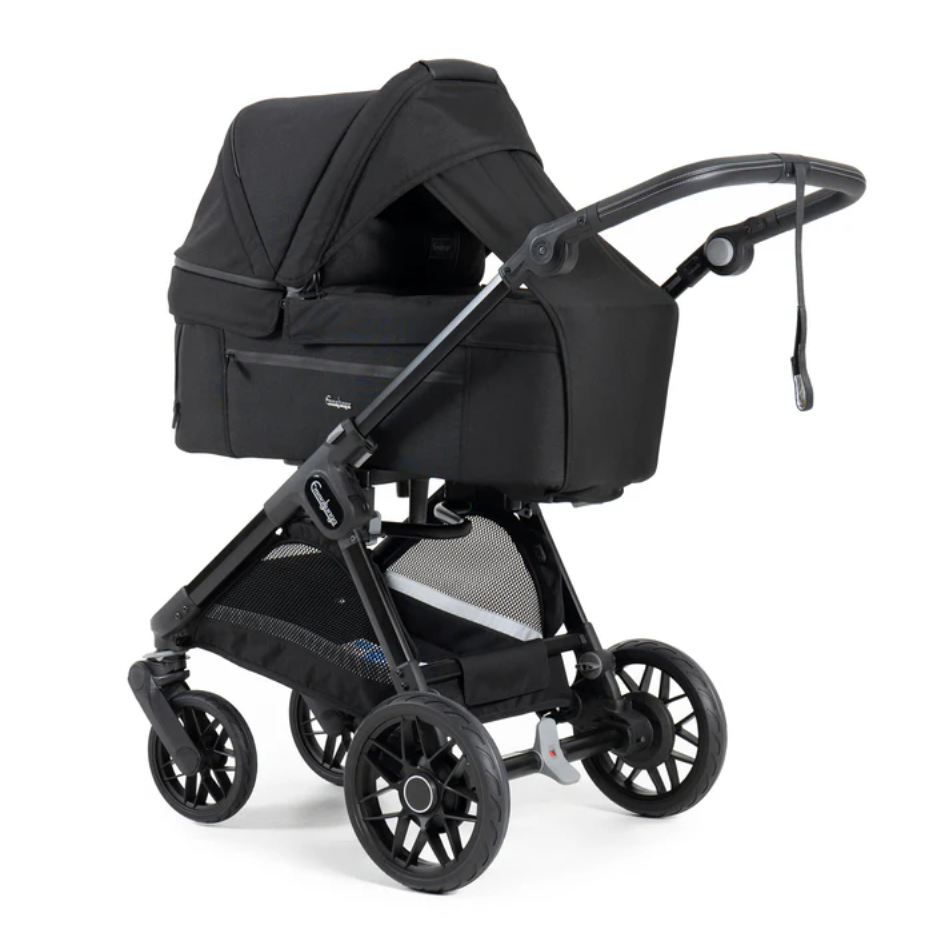 Kinderwagen SENTO FLAT+ Urban Black EMMALJUNGA mit Sonnensegel | Kinderwagen kaufen 1010 Wien