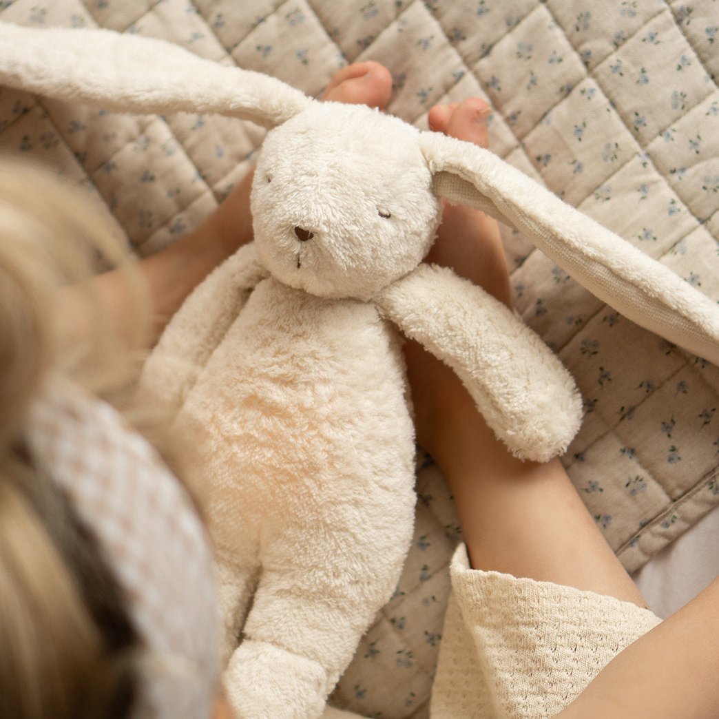 Moonie Hase &