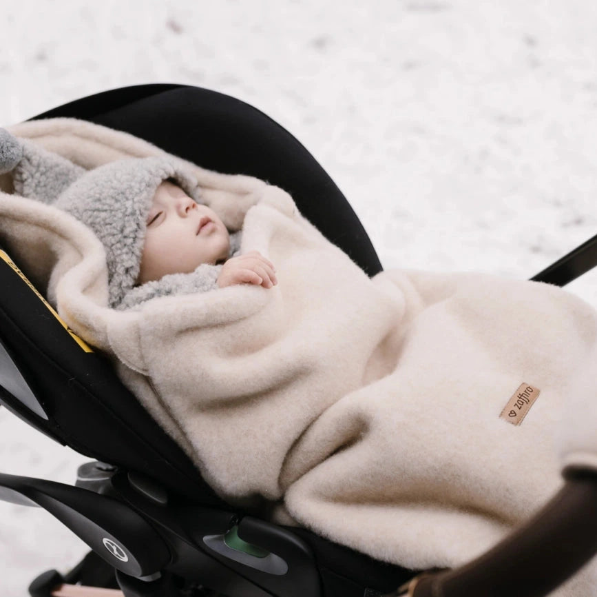Mini Fußsack aus Premium-Schafwolle beige