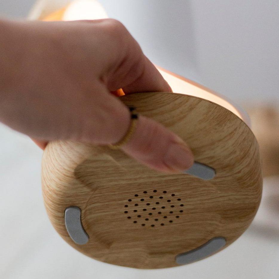 Nachtlicht "Papageitaucher" mit Bluetooth-Lautsprecher