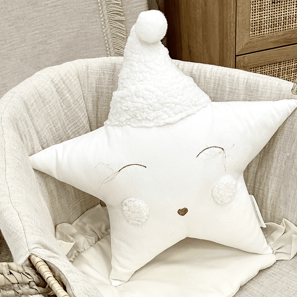 Cotton & Sweets Dekokissen Stern weiß fürs Kinderzimmer – harmony ambiente
