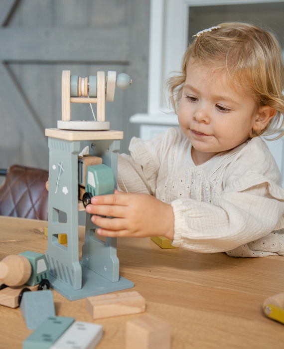 Holzbausteine Set Baustelle mit Kran & Holzautos Label Label Holzbauklötze für Kinder - harmony ambiente