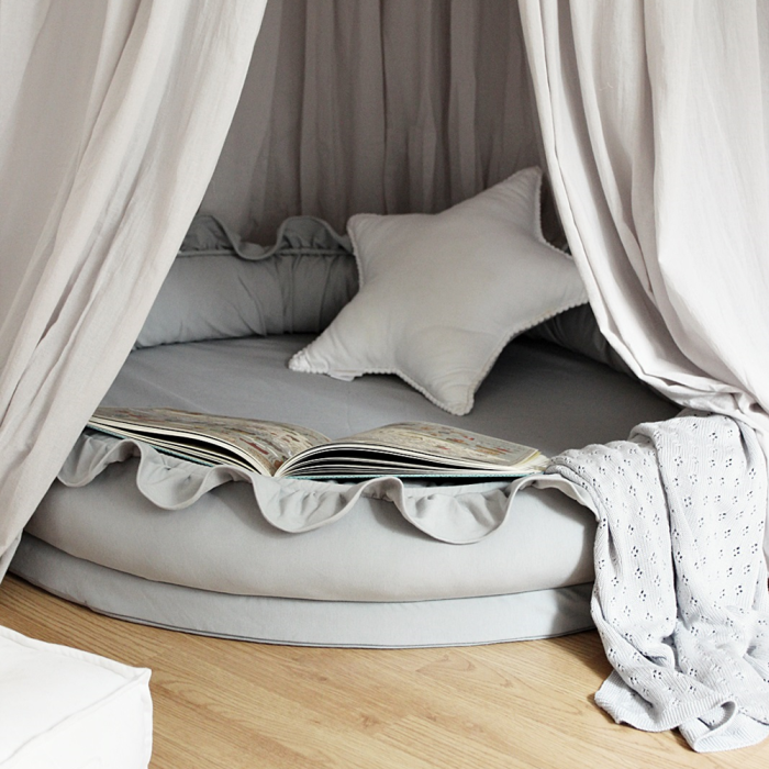 Juniornest Baumwolle Basic hellgrau mit Rüsche von Cotton & Sweets - harmony ambiente Onlineshop