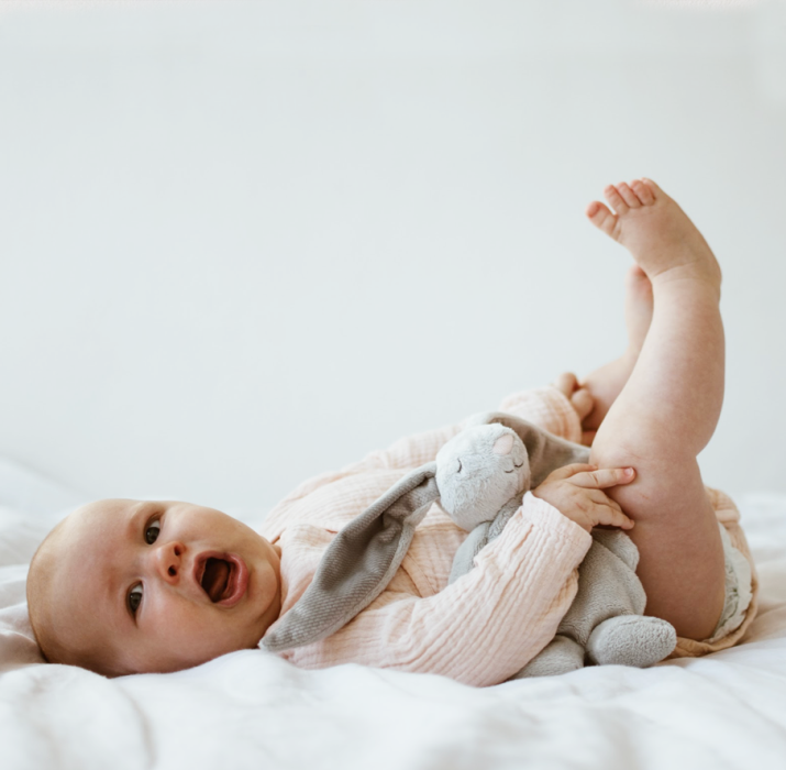 Sensorischer Mini Moonie Hase cream