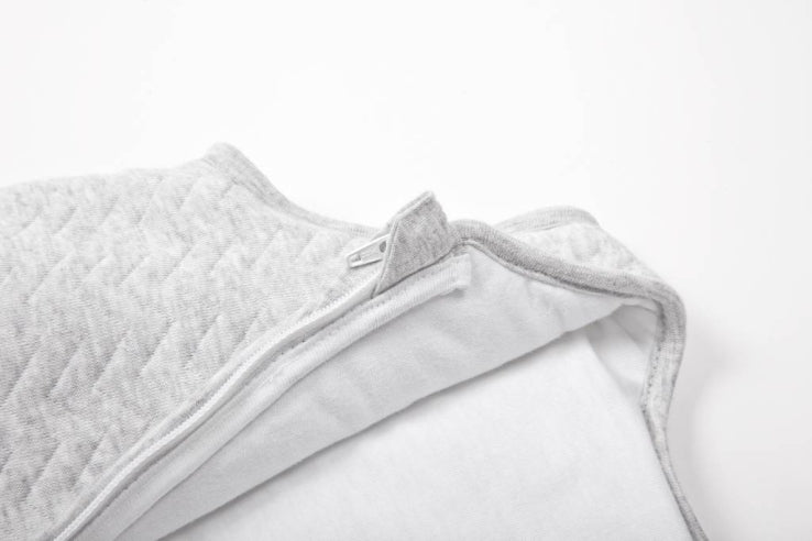 Schlafsack "Chevron Light Grey" mit abnehmbaren Ärmeln