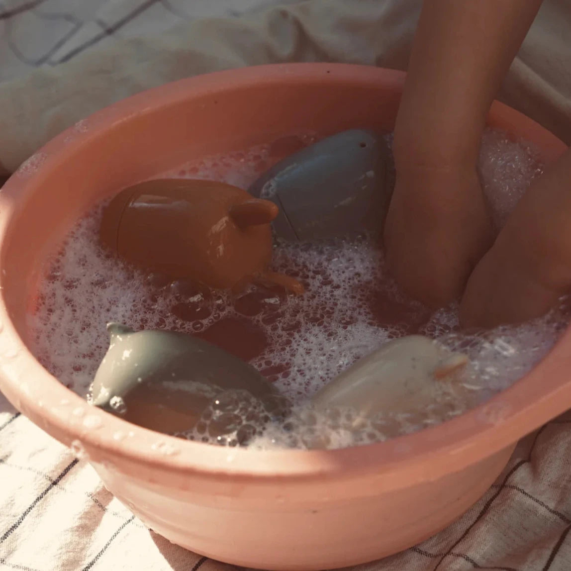 Baby Badespielzeug aus Silikon naturel