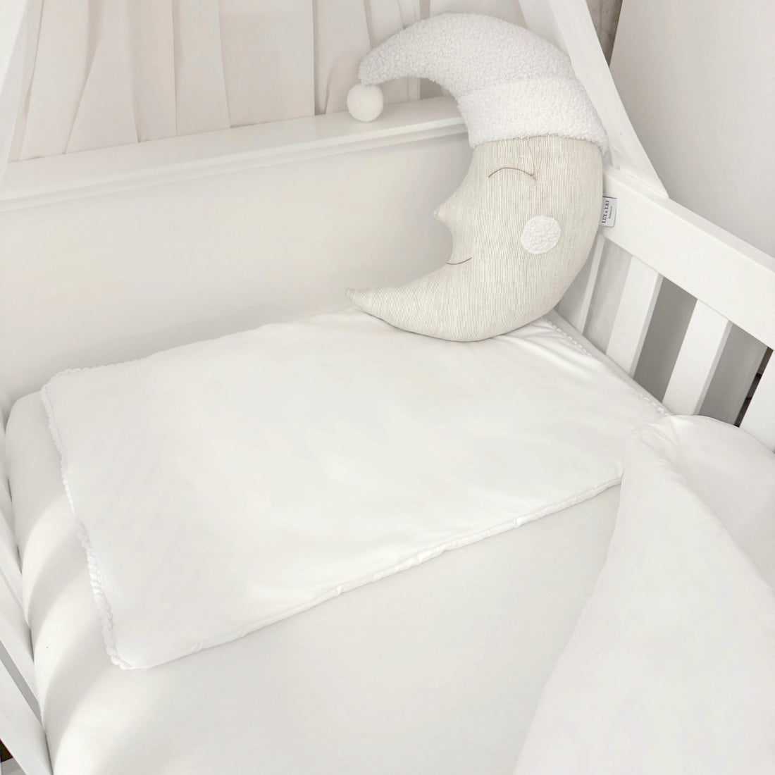 Kissen 40x60cm. Bettwäsche Set PEARL von LUI e LEI - Interiors. Baby Bettwäsche aus Satin Baumwolle.