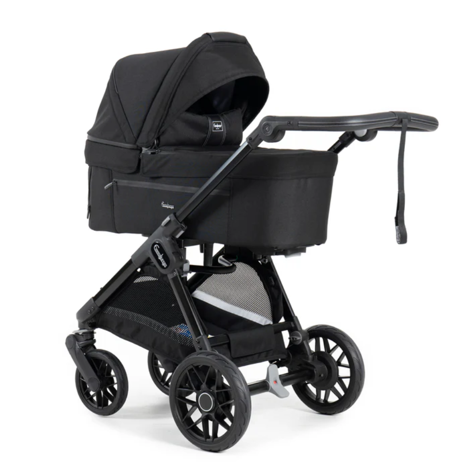 Kinderwagen SENTO FLAT+ Urban Black EMMALJUNGA im Set mit Sportsitz | Kinderwagen kaufen 1010 Wien 