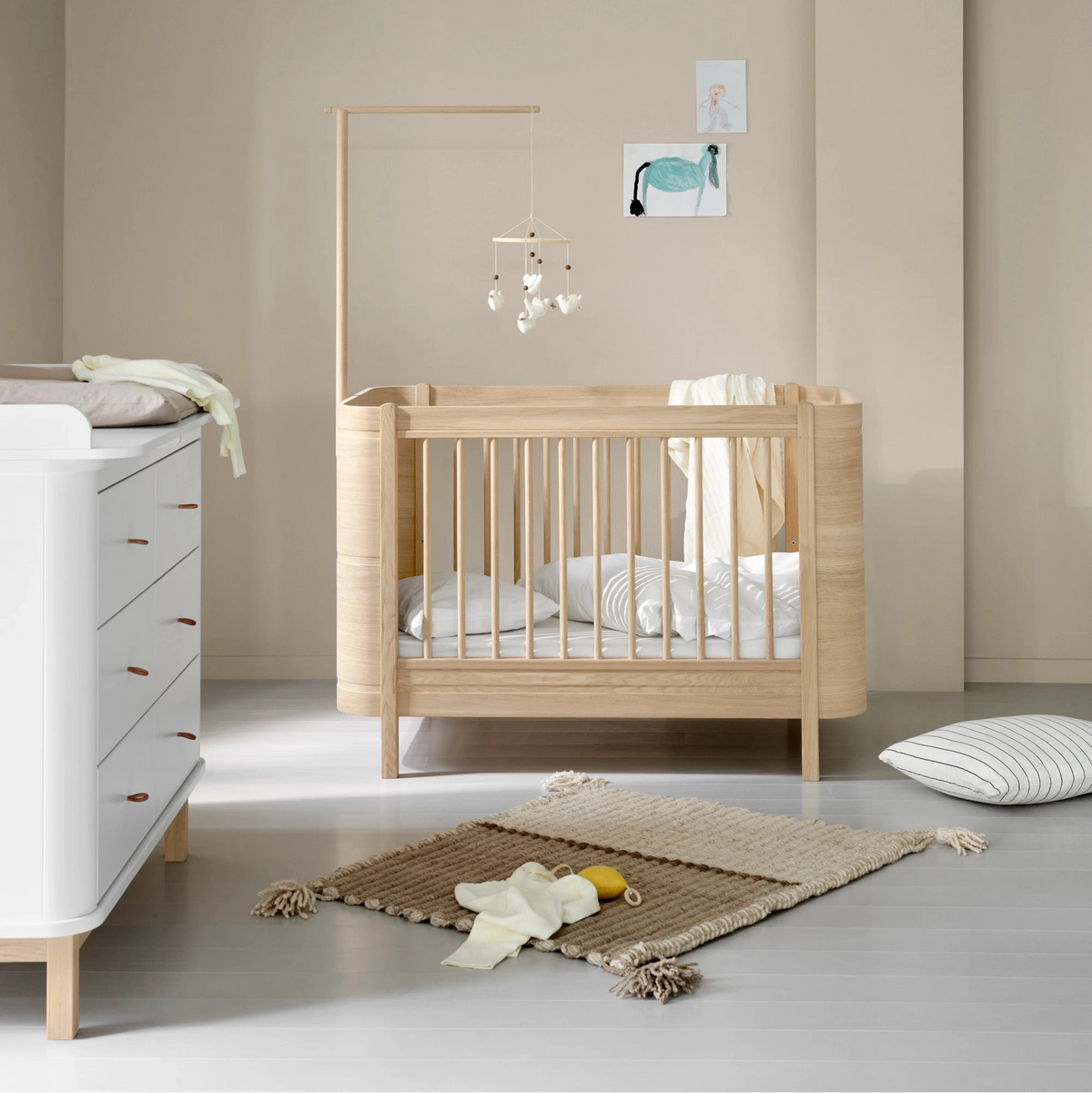 Oliver Furniture Wood Mini+ Babybett EICHE inkl. Umbauset für Juniorbett
