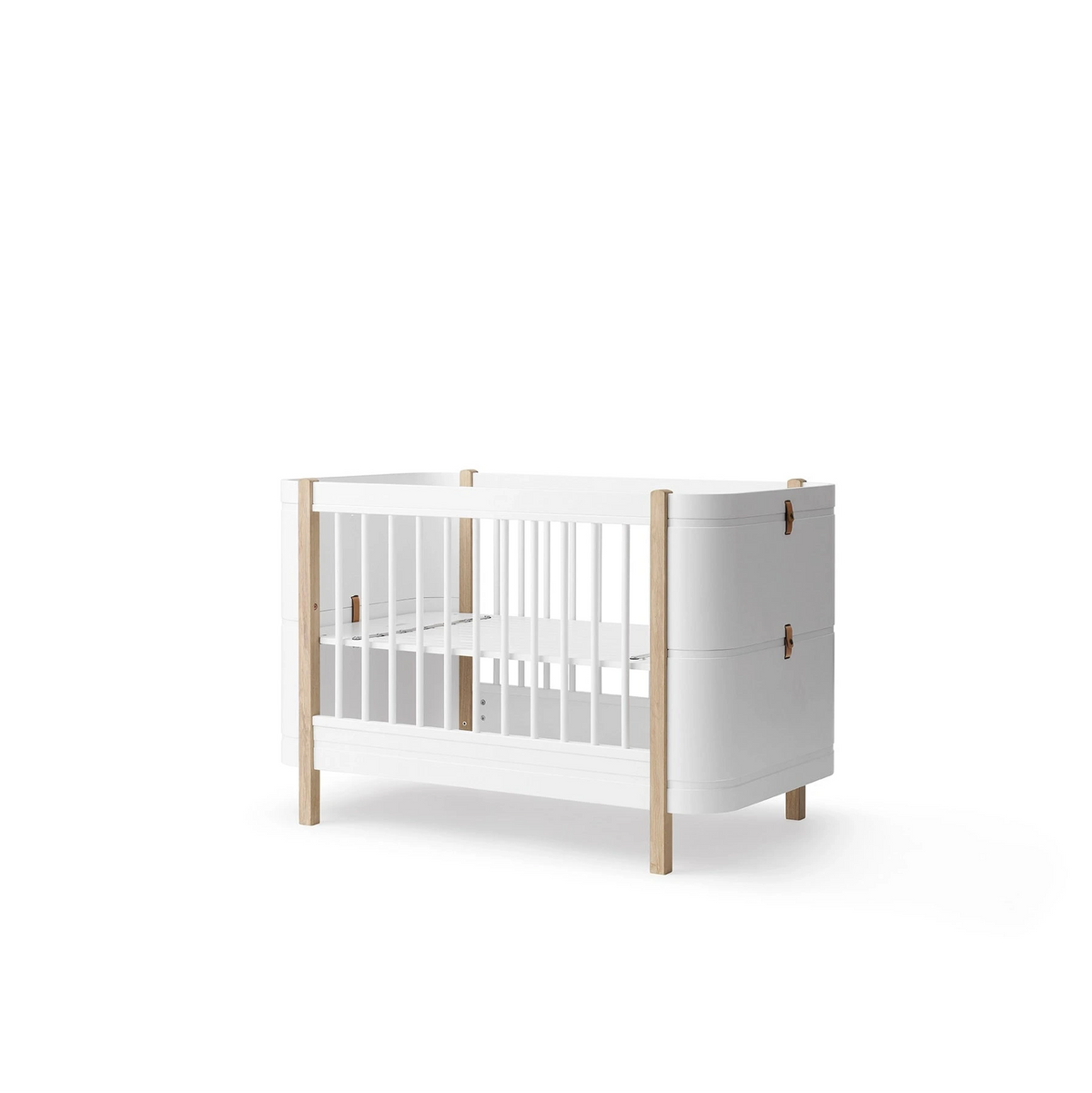 Oliver Furniture Wood Mini+ Babybett WEISS / EICHE