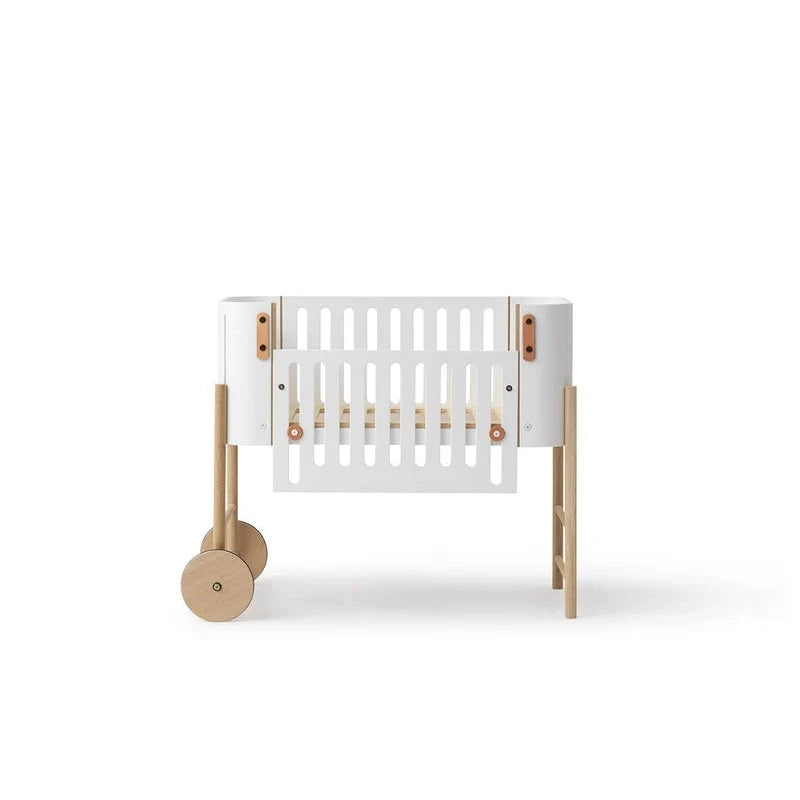 Oliver Furniture Beistellbett WOOD WEISS / EICHE inkl. Umbauset zur Kinderbank