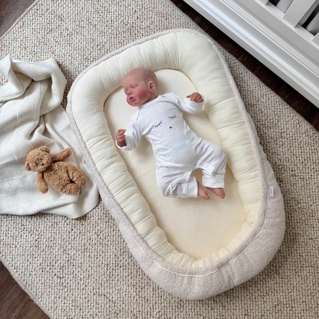 Babynest &quot;Love You&quot; Boucle vanille &amp; organische Baumwolle