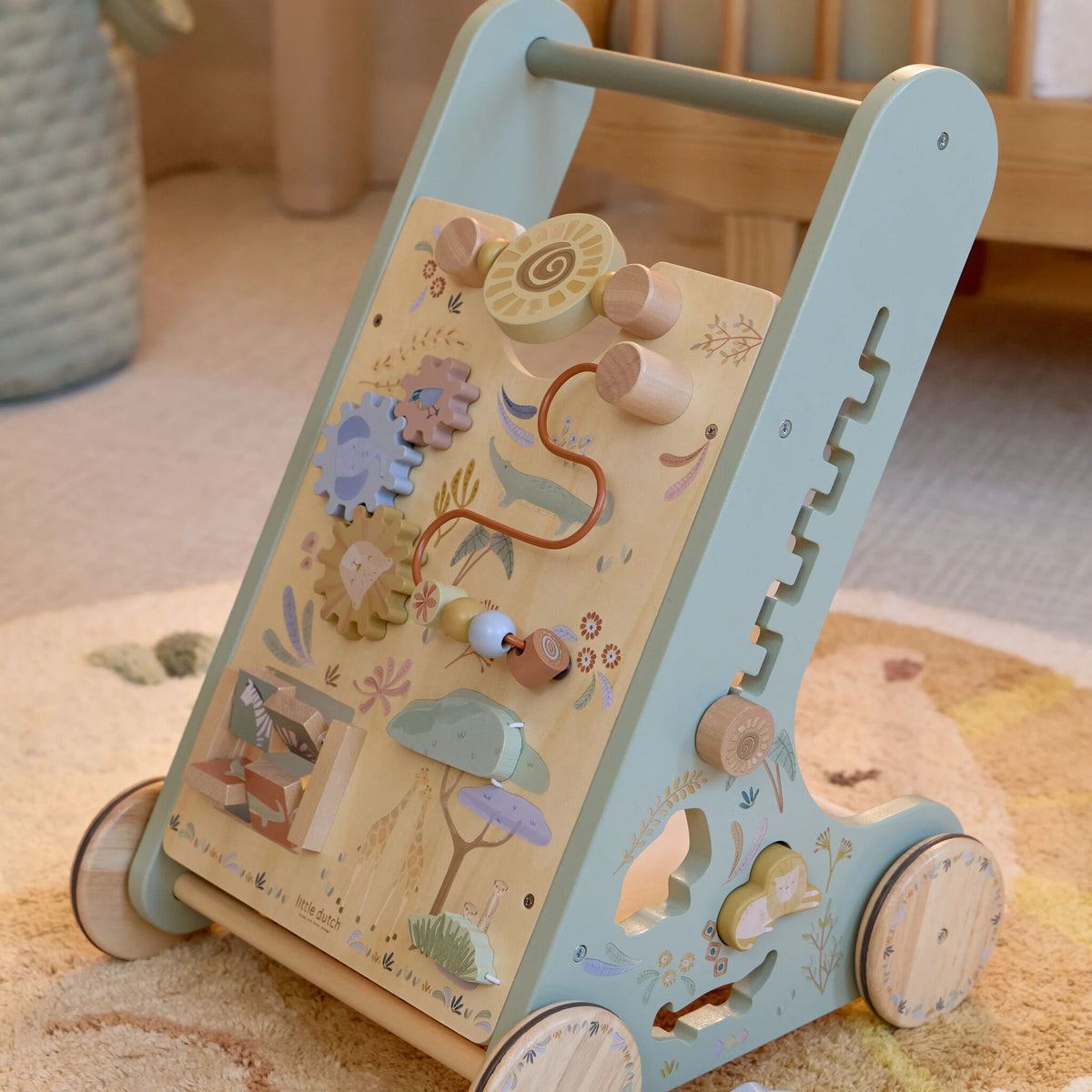 Little Dutch Lauflernwagen im Kinderzimmer